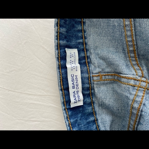 Zara Denim Mini Skirt with Belt - Picture 4 of 4